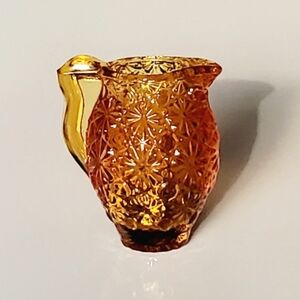 (ONLY SOLD IN BUNDLE)Vntg Amber Daisy and Button 2 1/2" Pitcher Toothpick Holder
